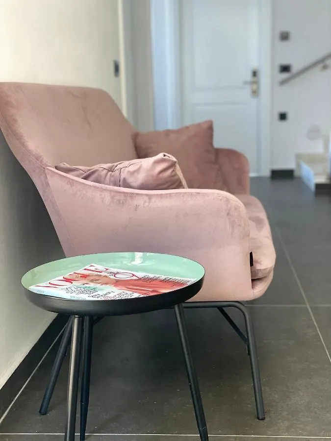 Vila D Boutique Hotel Qeparo